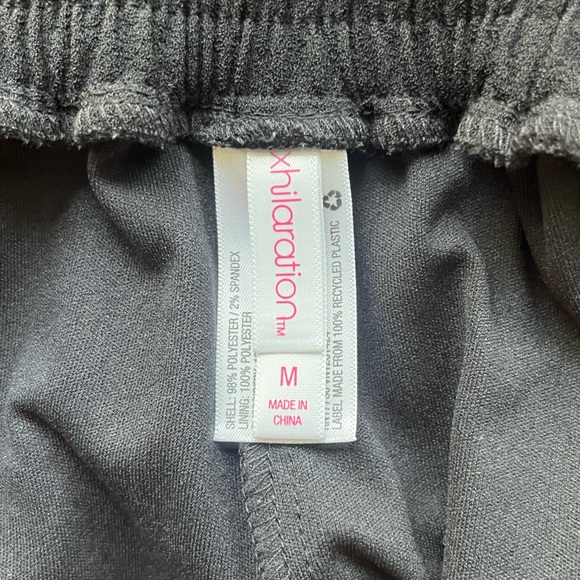 Floral shorts (matching set- bottom) - Picture 4 of 4